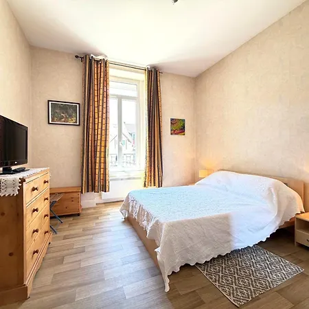 T3 Vue Montagne - 5 Pers. Apartment